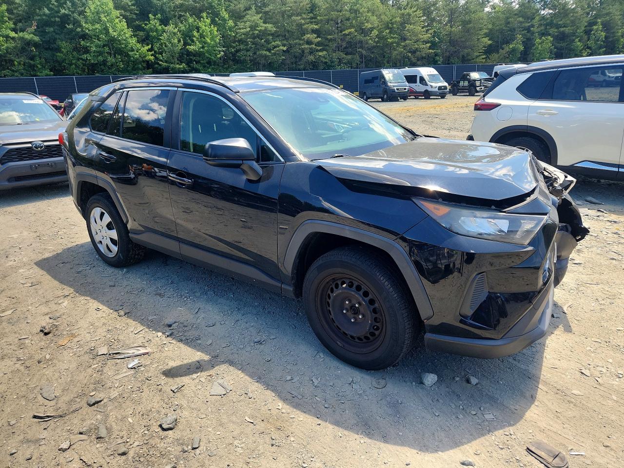 2019 TOYOTA RAV4 LE — снимка 4
