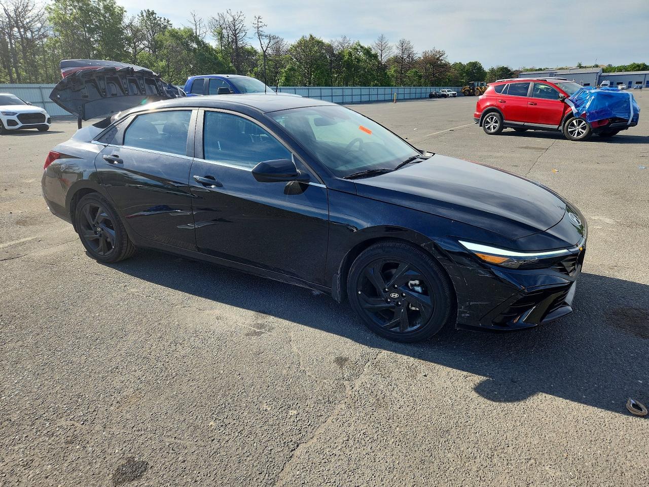 2026 HYUNDAI ELANTRA SEL SPORT PREMIUM — снимка 4