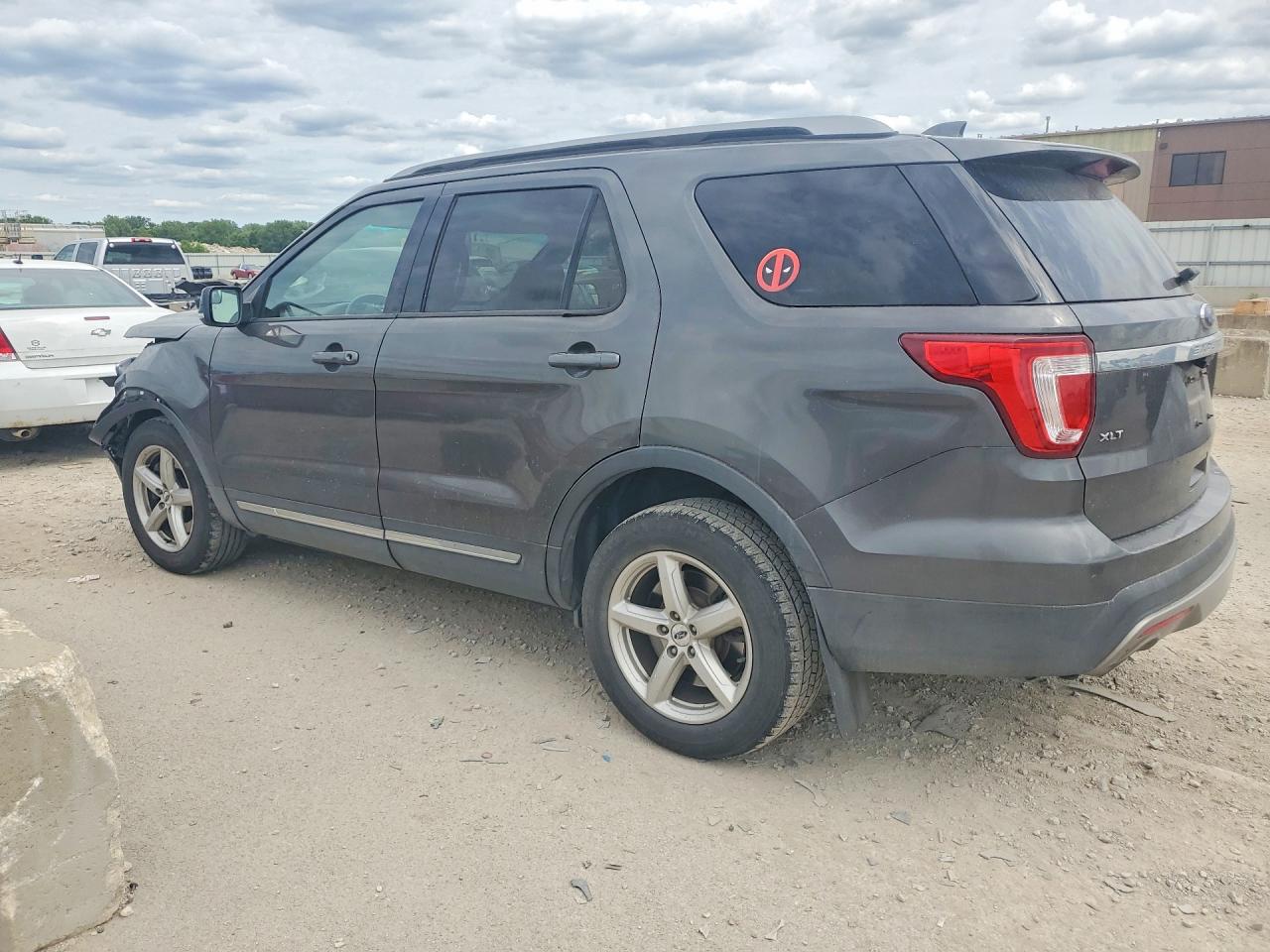 2017 FORD EXPLORER XLT — снимка 2