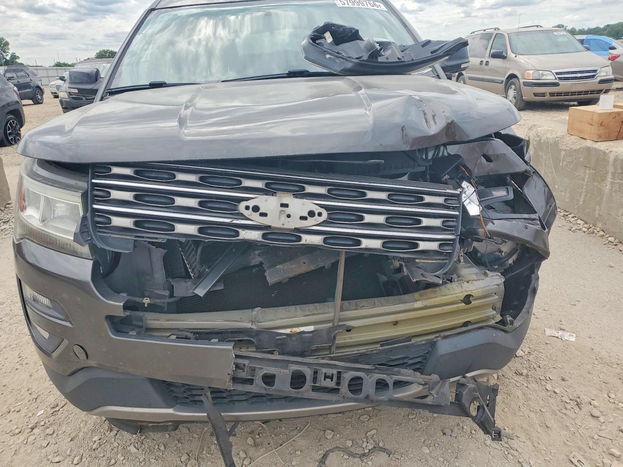 2017 FORD EXPLORER XLT — снимка 5