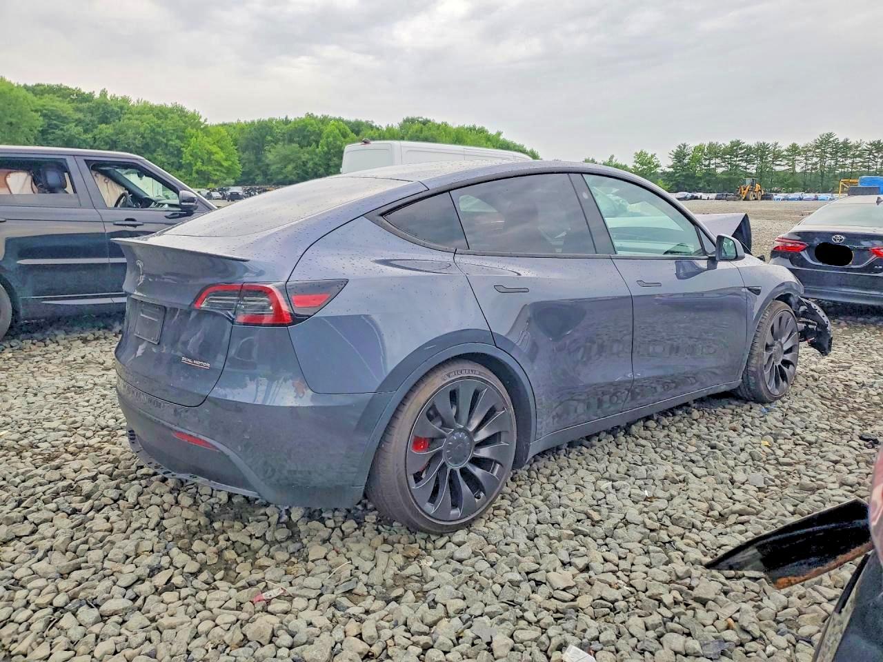 2023 TESLA MODEL Y — снимка 3