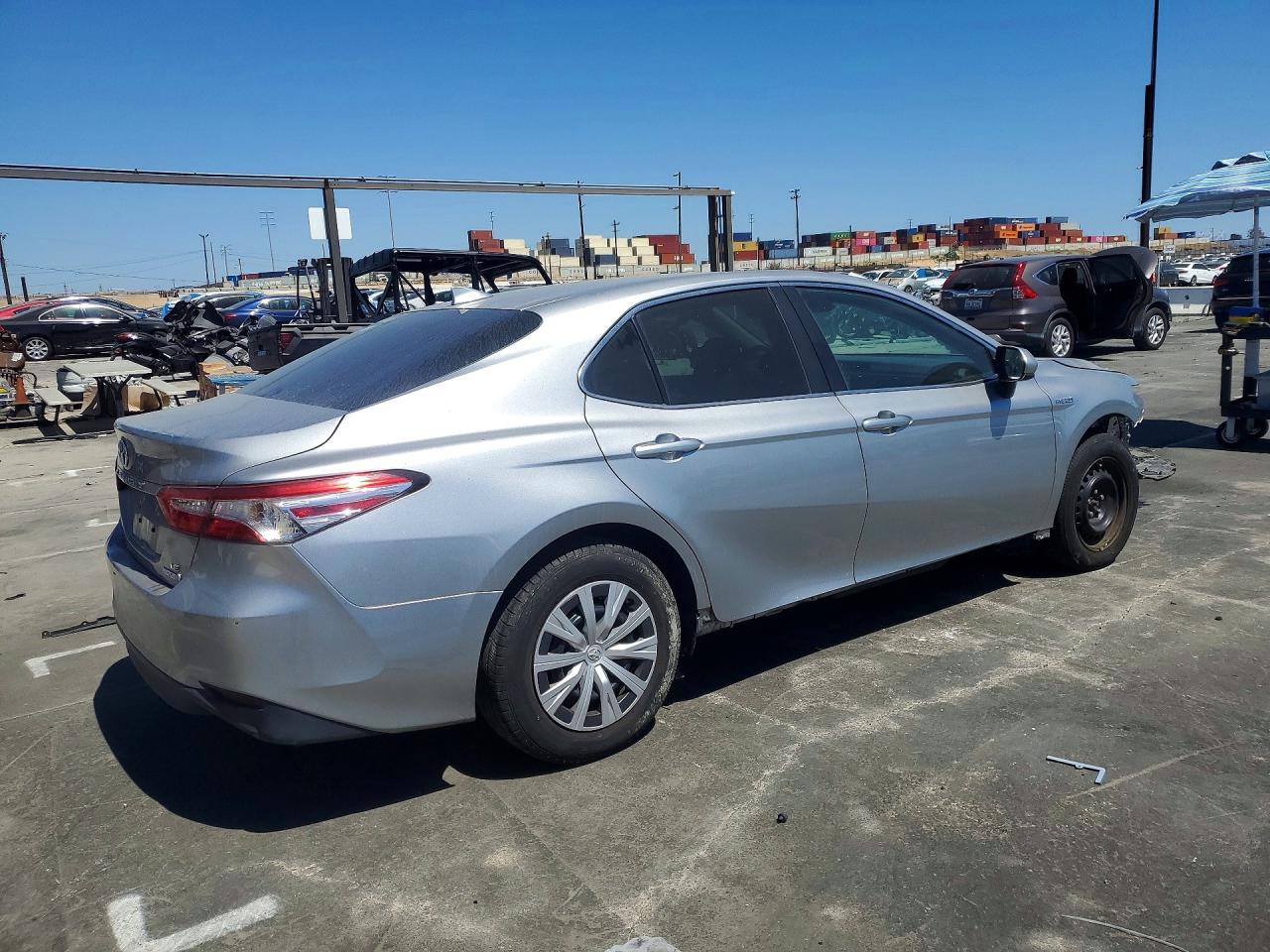 2020 TOYOTA CAMRY LE — снимка 4