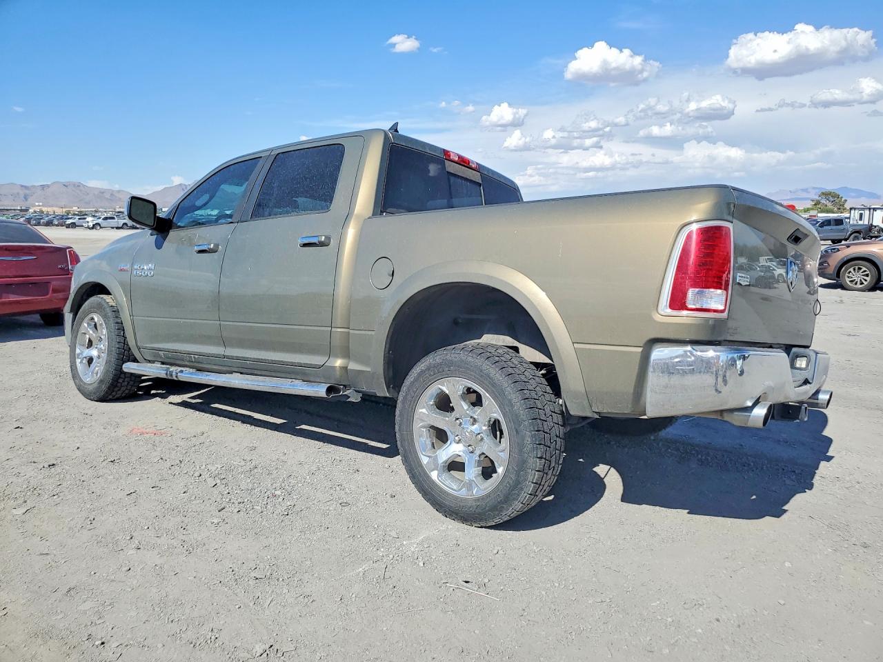 2015 RAM 1500 — снимка 2