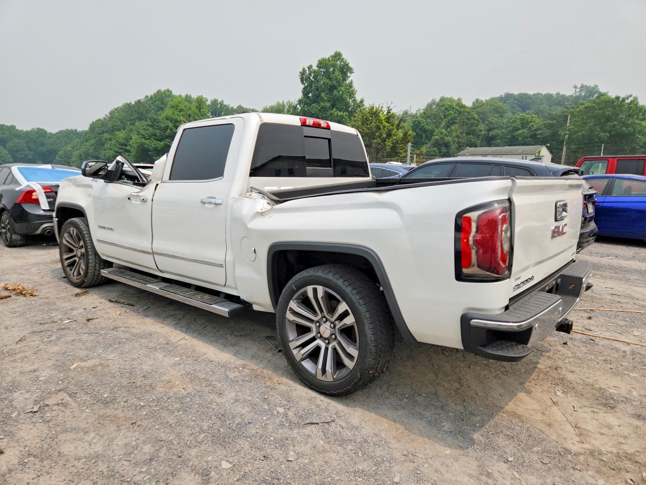 2017 GMC SIERRA K1500 SLT — снимка 2