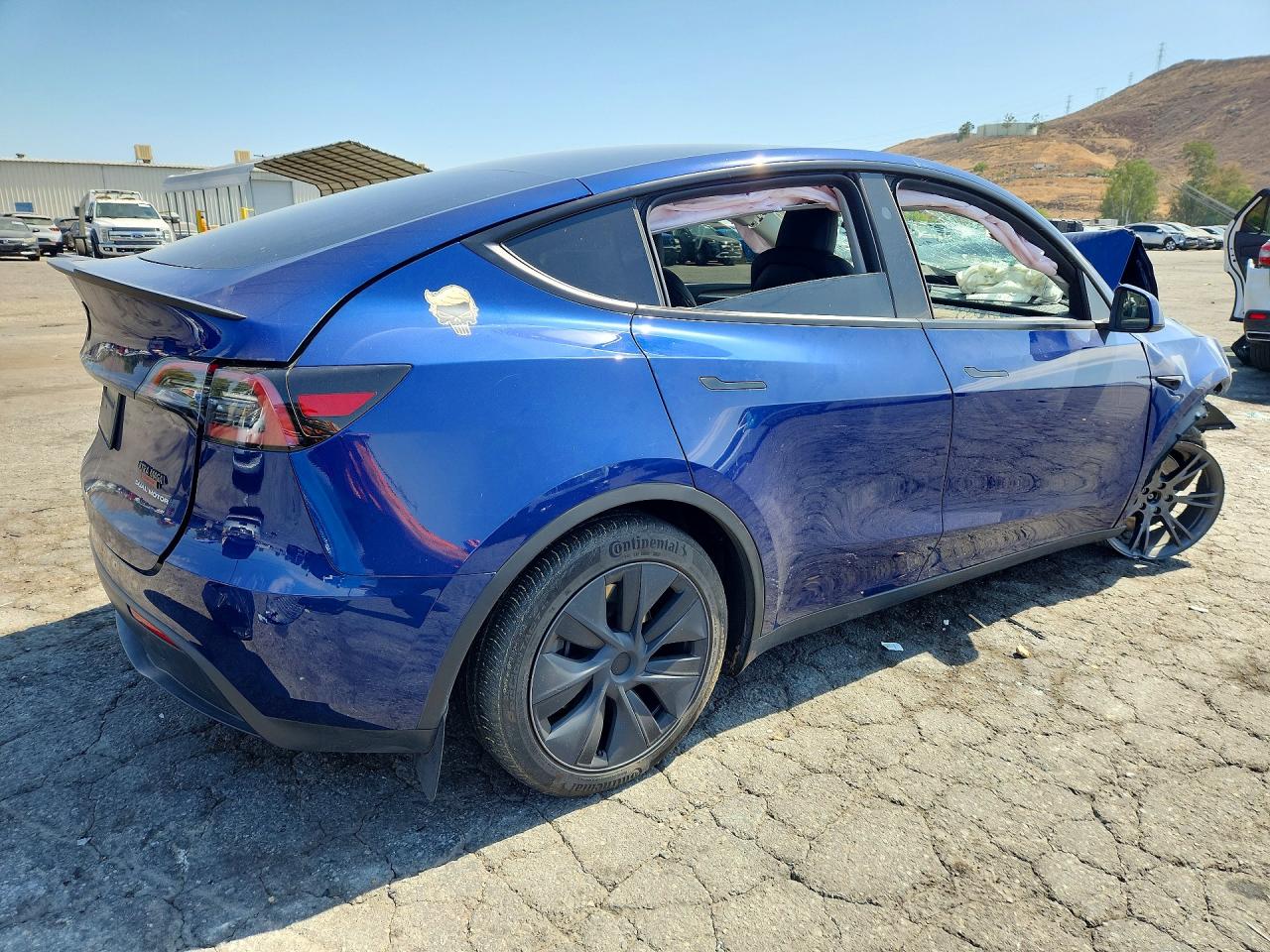 2025 TESLA MODEL Y — снимка 3