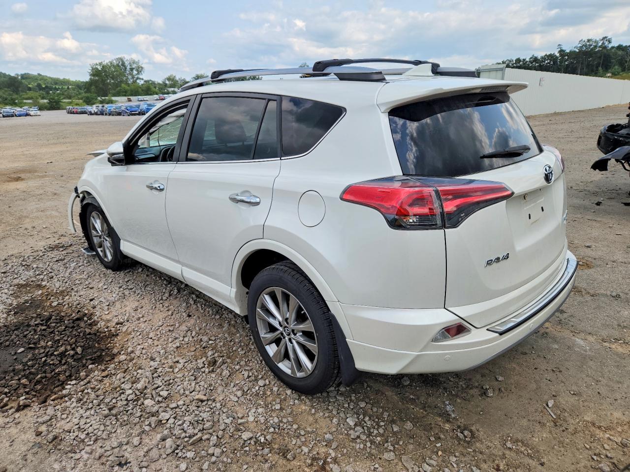 2017 TOYOTA RAV4 PLATINUM — снимка 2