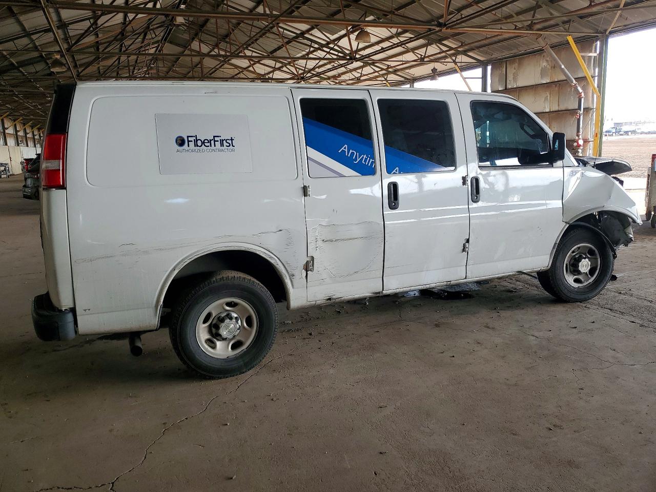2020 CHEVROLET EXPRESS 2500 — снимка 3