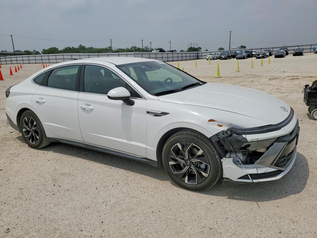 2025 HYUNDAI SONATA — снимка 4