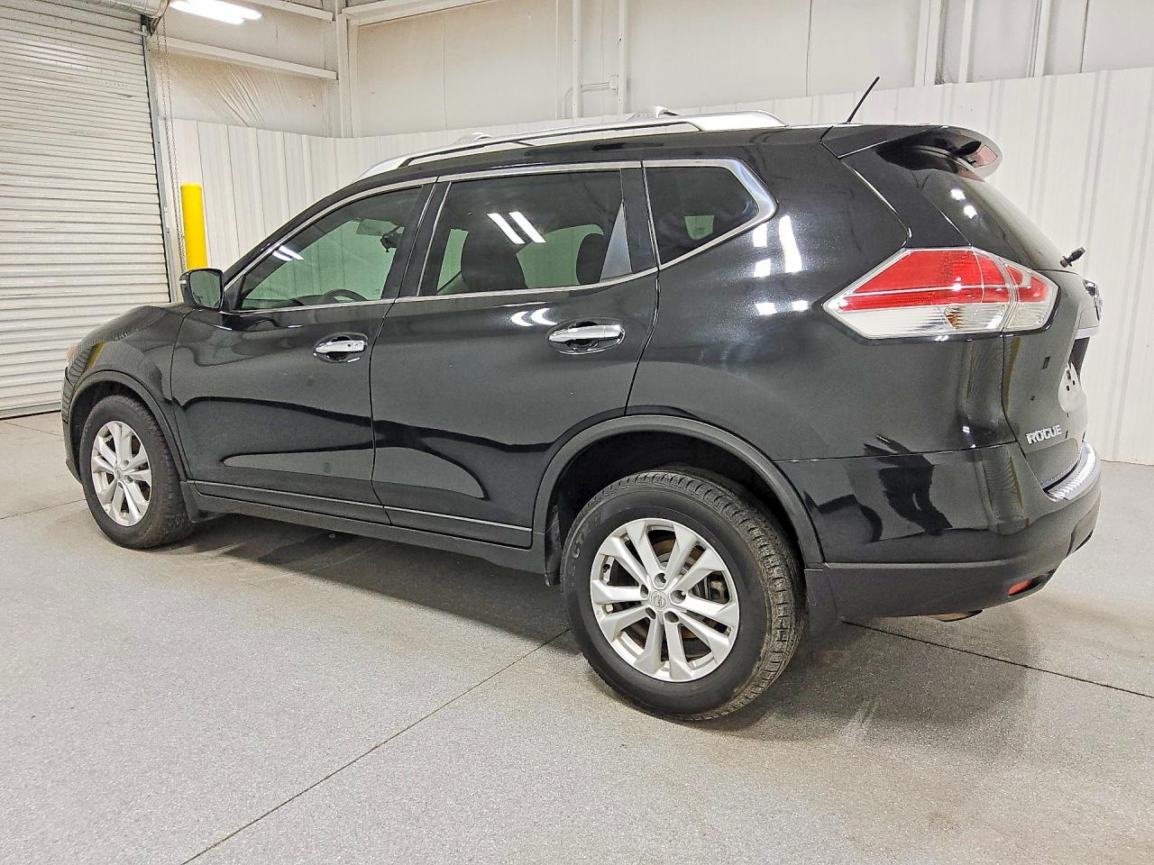 2016 NISSAN ROGUE SV — снимка 2