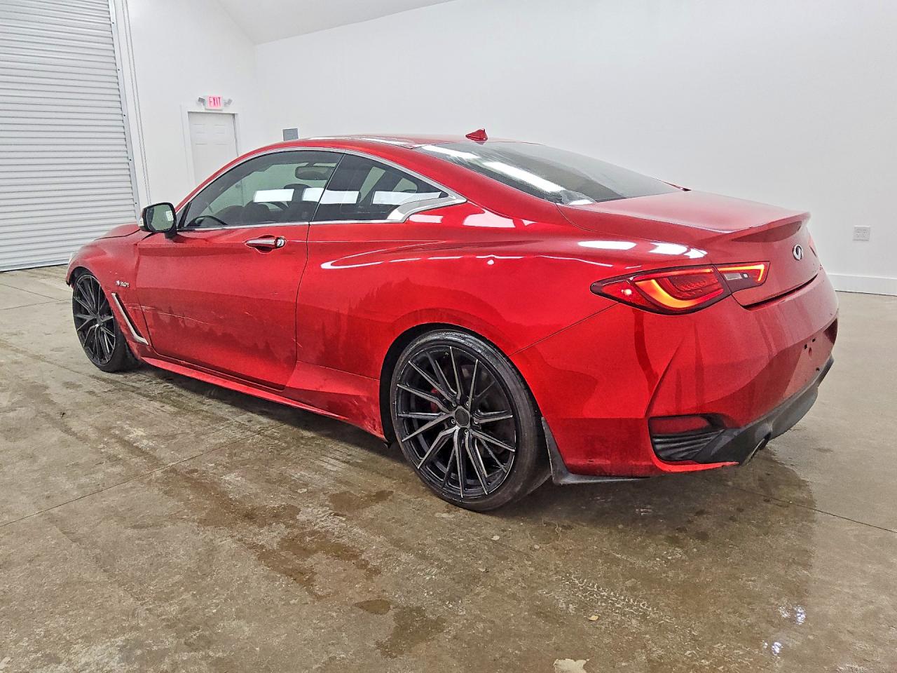2017 INFINITI Q60 RED SPORT 400 — снимка 2