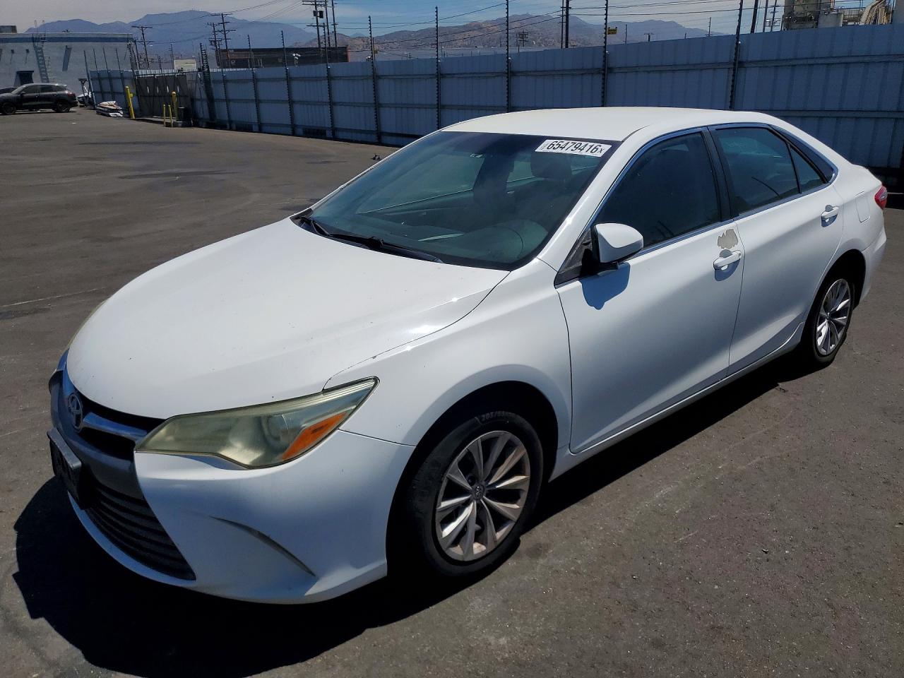 2015 TOYOTA CAMRY LE