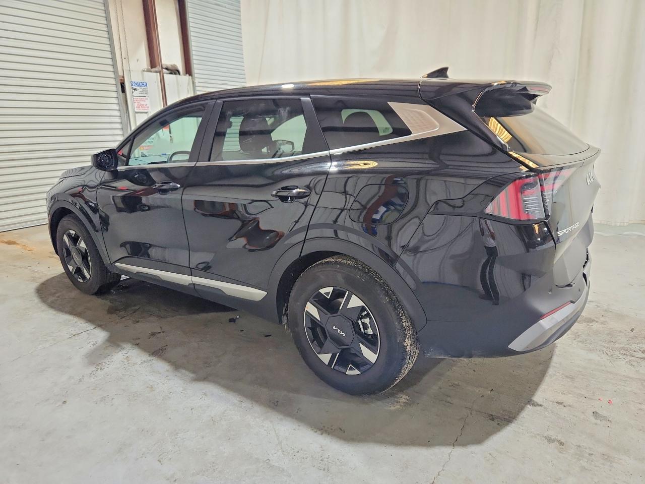 2026 KIA SPORTAGE LX — снимка 2