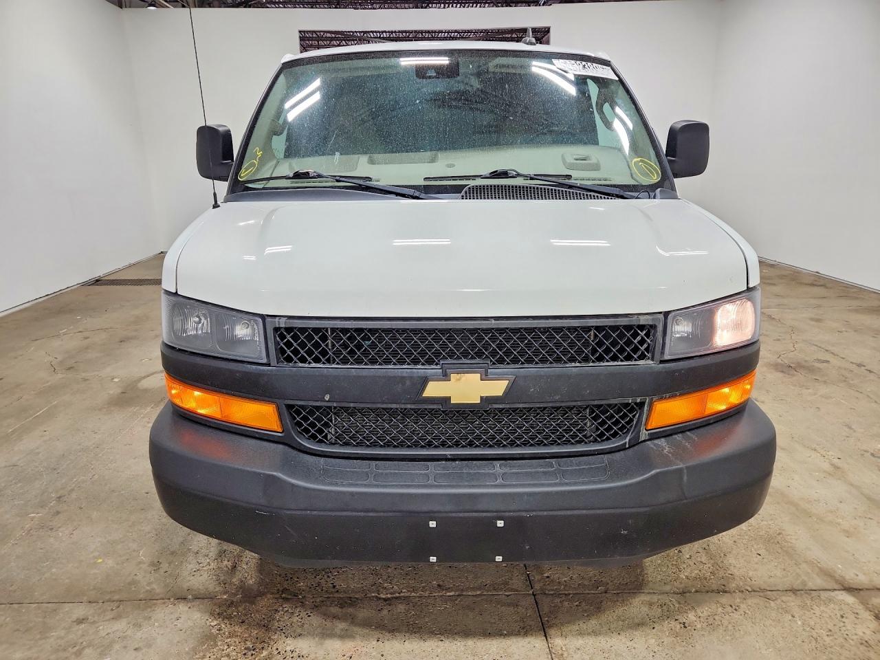 2022 CHEVROLET EXPRESS G3500 — снимка 5