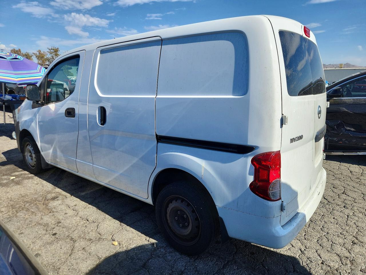 2020 NISSAN NV200 — снимка 2