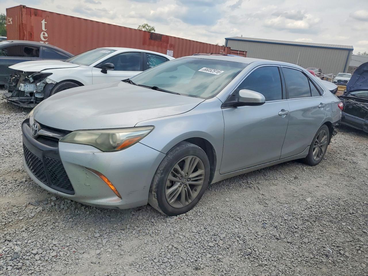 2017 TOYOTA CAMRY SE
