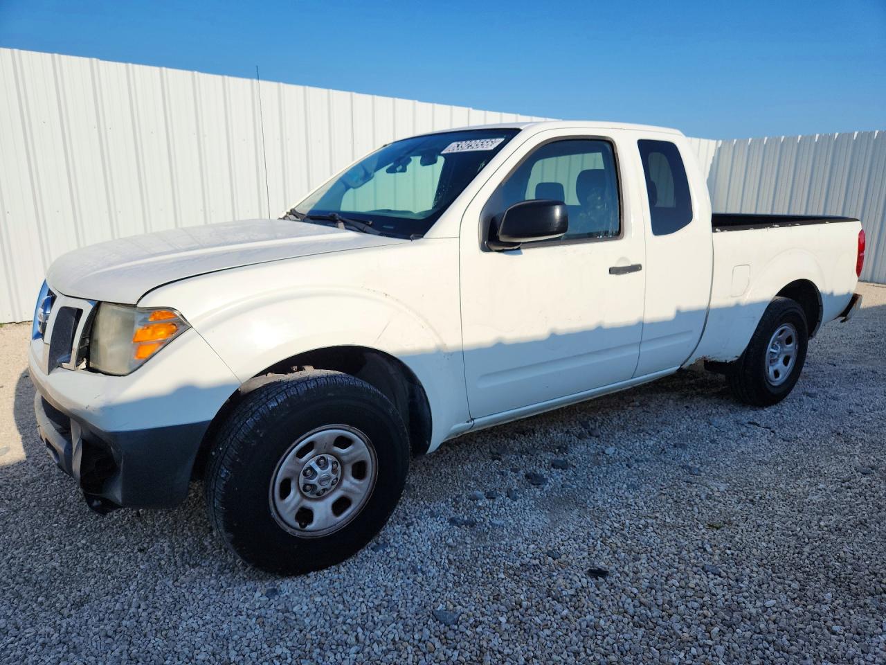 2019 NISSAN FRONTIER S
