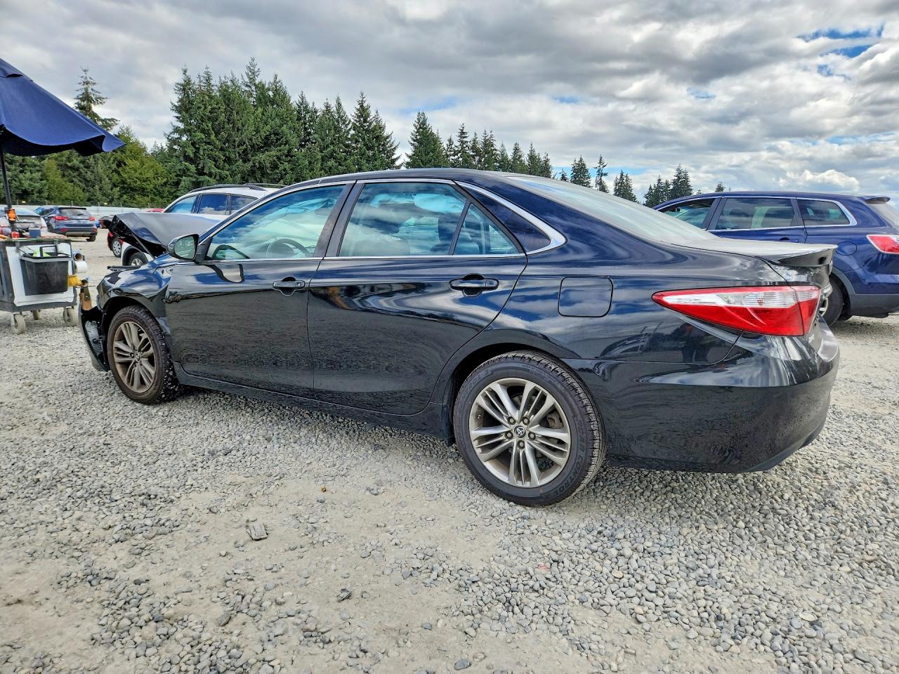 2016 TOYOTA CAMRY SE — снимка 2