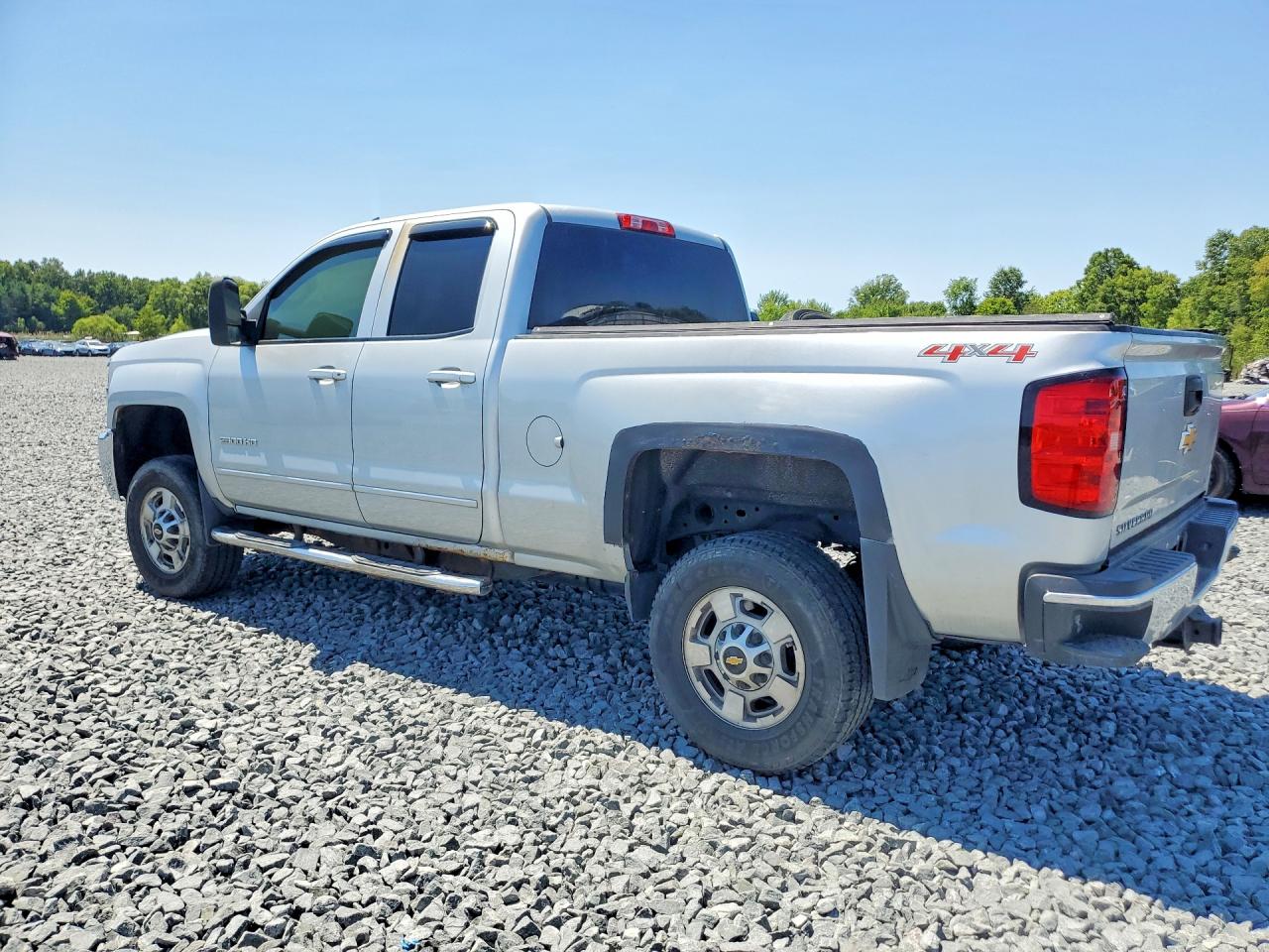 2015 CHEVROLET SILVERADO K2500 HEAVY DUTY LT — снимка 2