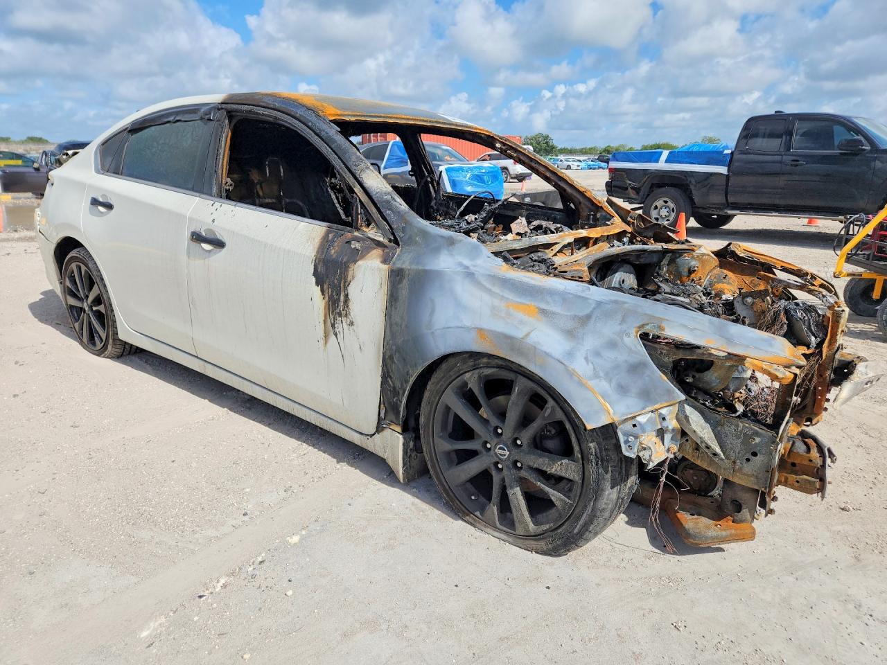 2018 NISSAN ALTIMA 2.5 SR — снимка 4