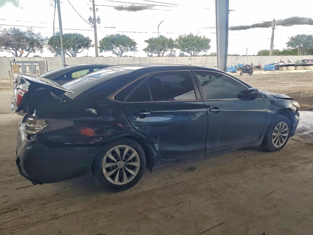 2017 TOYOTA CAMRY LE — снимка 3