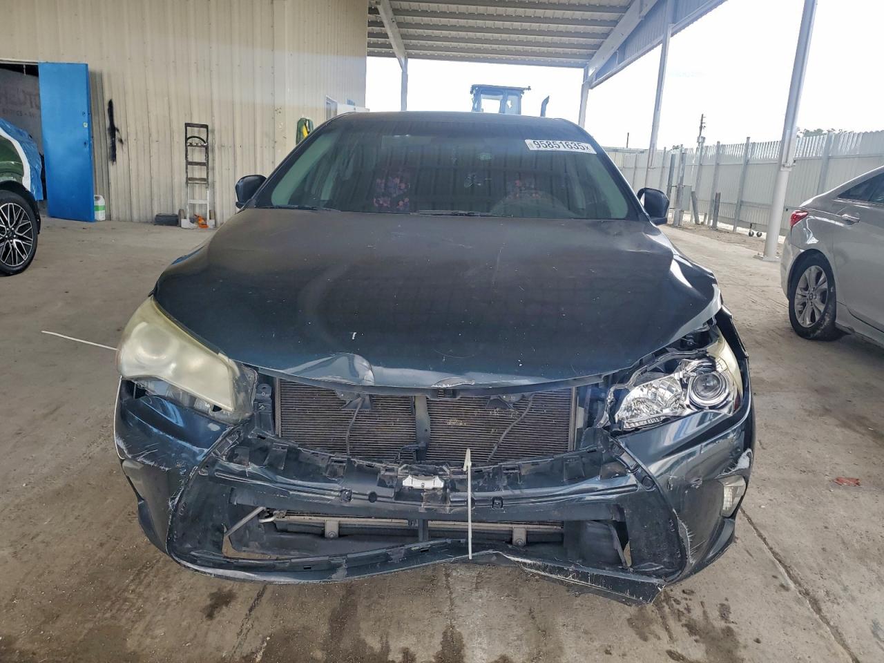 2017 TOYOTA CAMRY LE — снимка 5