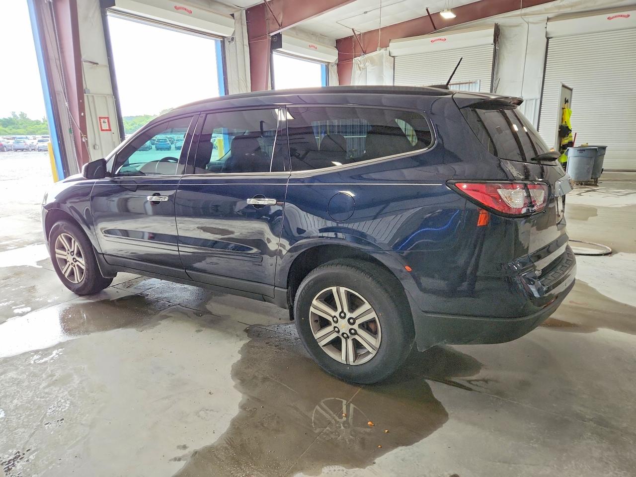 2016 CHEVROLET TRAVERSE LT — снимка 2