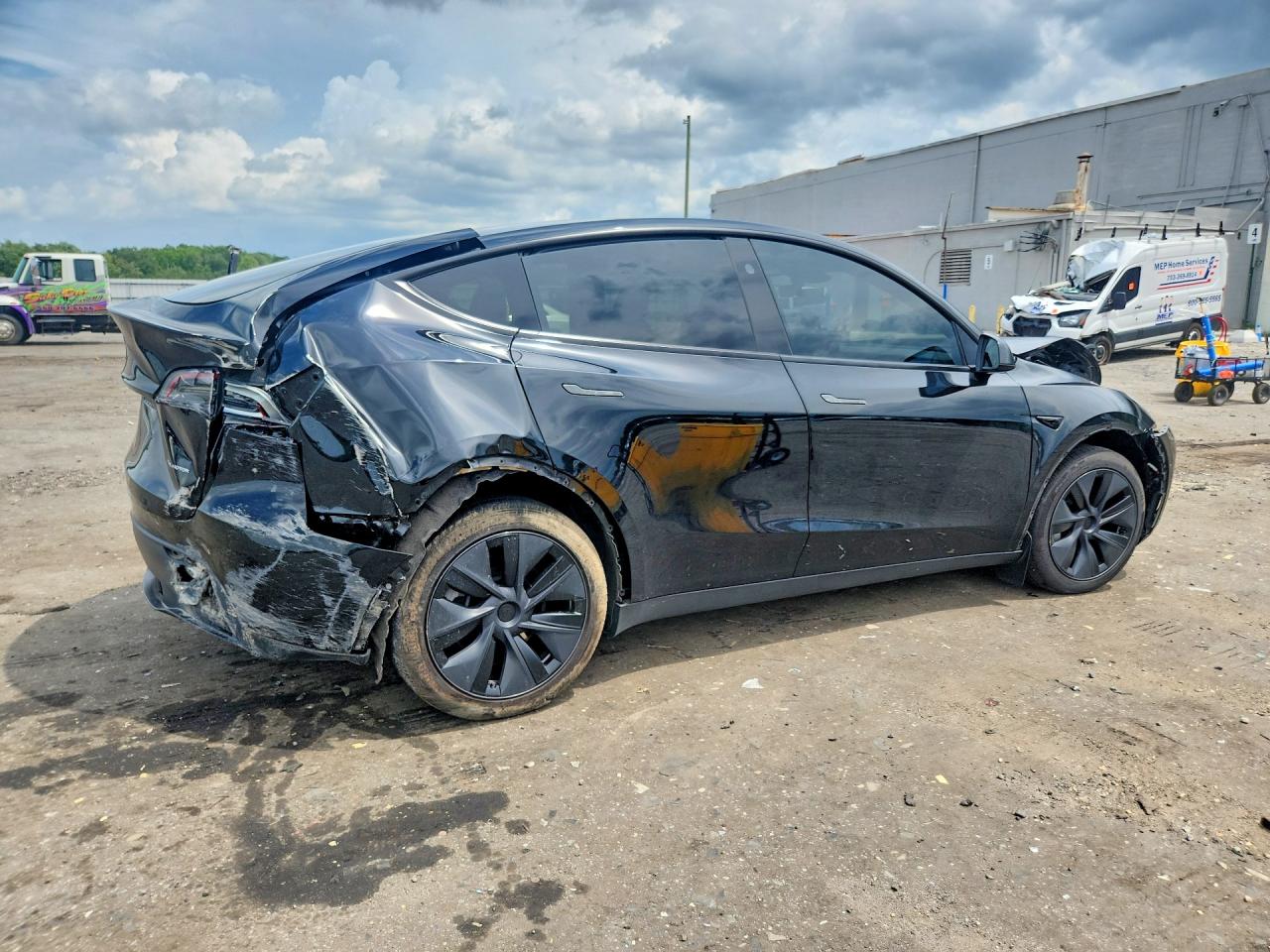 2025 TESLA MODEL Y — снимка 3