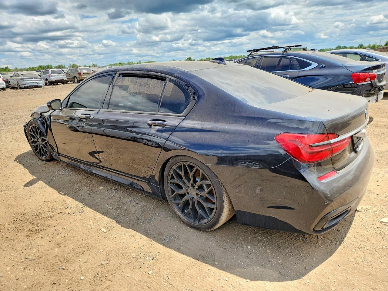 2017 BMW 740 XI — снимка 2