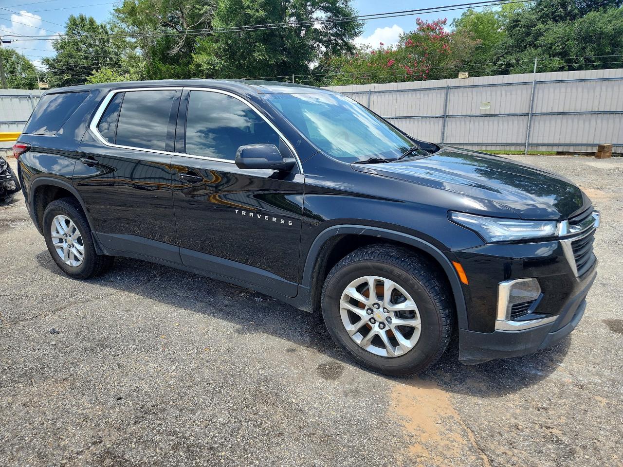 2023 CHEVROLET TRAVERSE LS — снимка 4