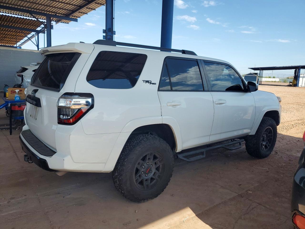 2016 TOYOTA 4RUNNER SR5 — снимка 3