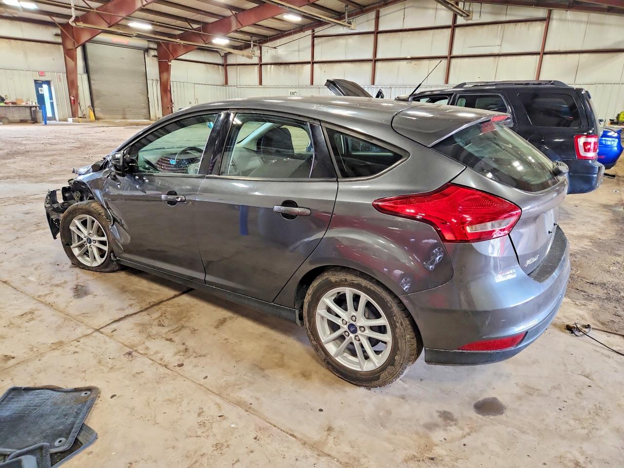 2017 FORD FOCUS SE — снимка 2
