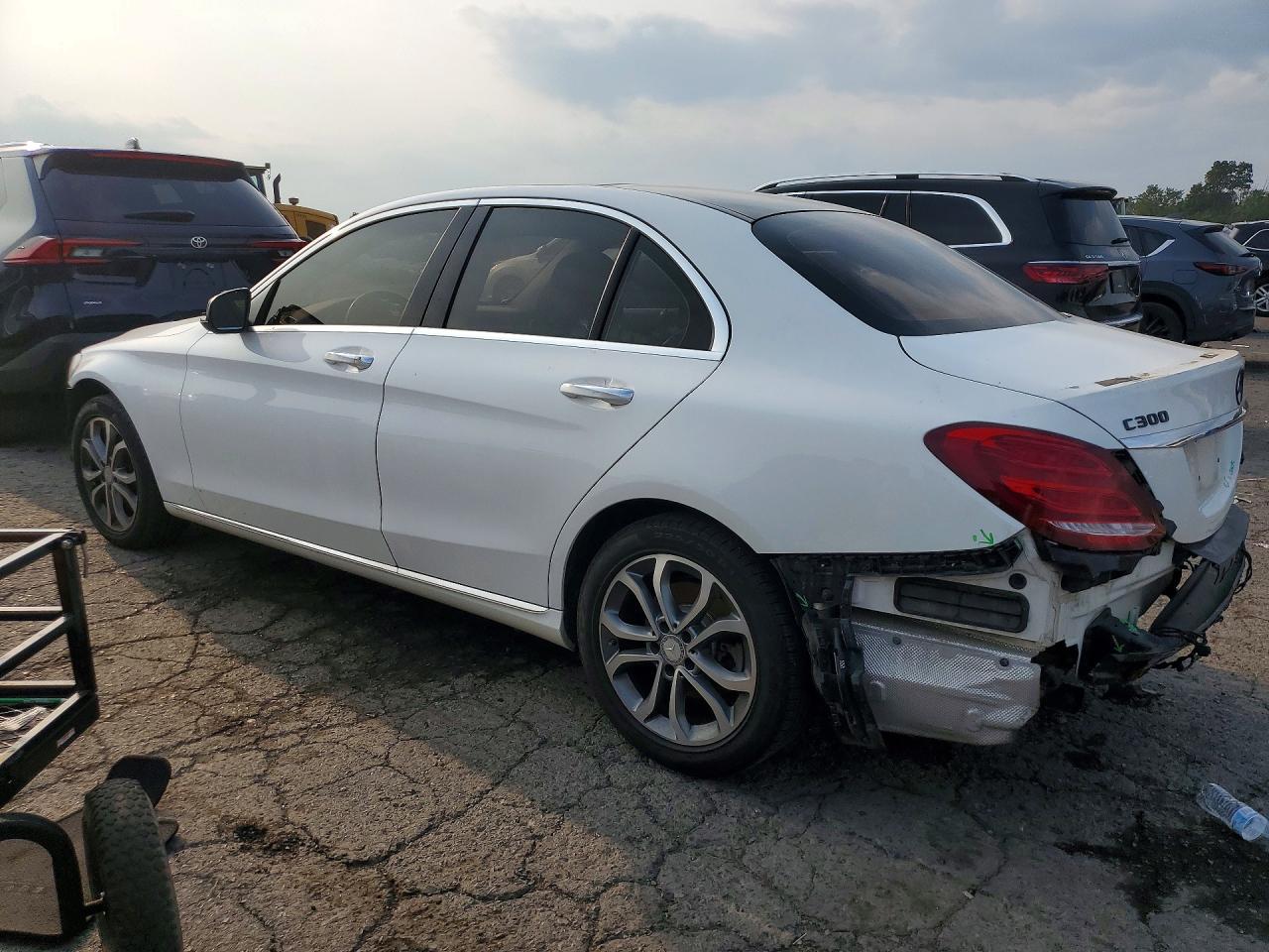 2015 MERCEDES-BENZ C 300 4MATIC — снимка 2