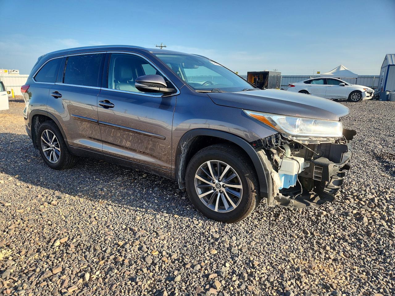 2017 TOYOTA HIGHLANDER XLE — снимка 4