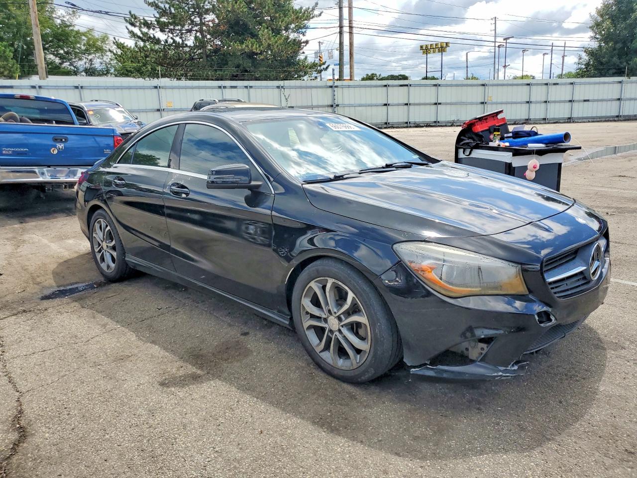 2015 MERCEDES-BENZ CLA 250 — снимка 4