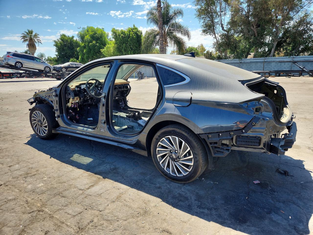 2025 HYUNDAI SONATA HYBRID LIMITED — снимка 2