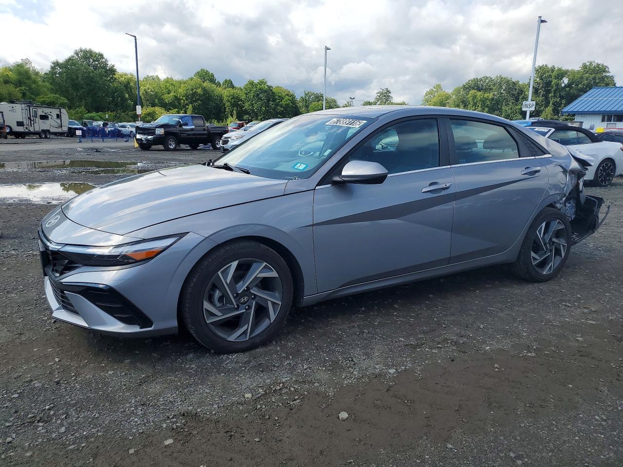 2025 HYUNDAI ELANTRA SEL