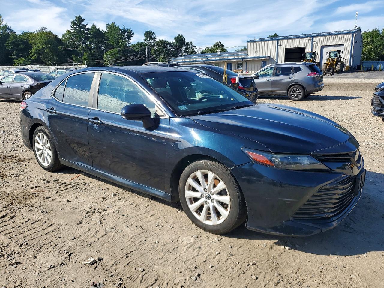 2018 TOYOTA CAMRY LE — снимка 4