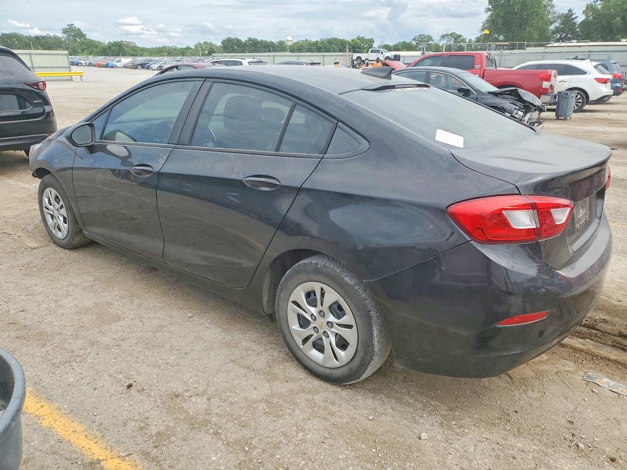 2019 CHEVROLET CRUZE LS — снимка 2