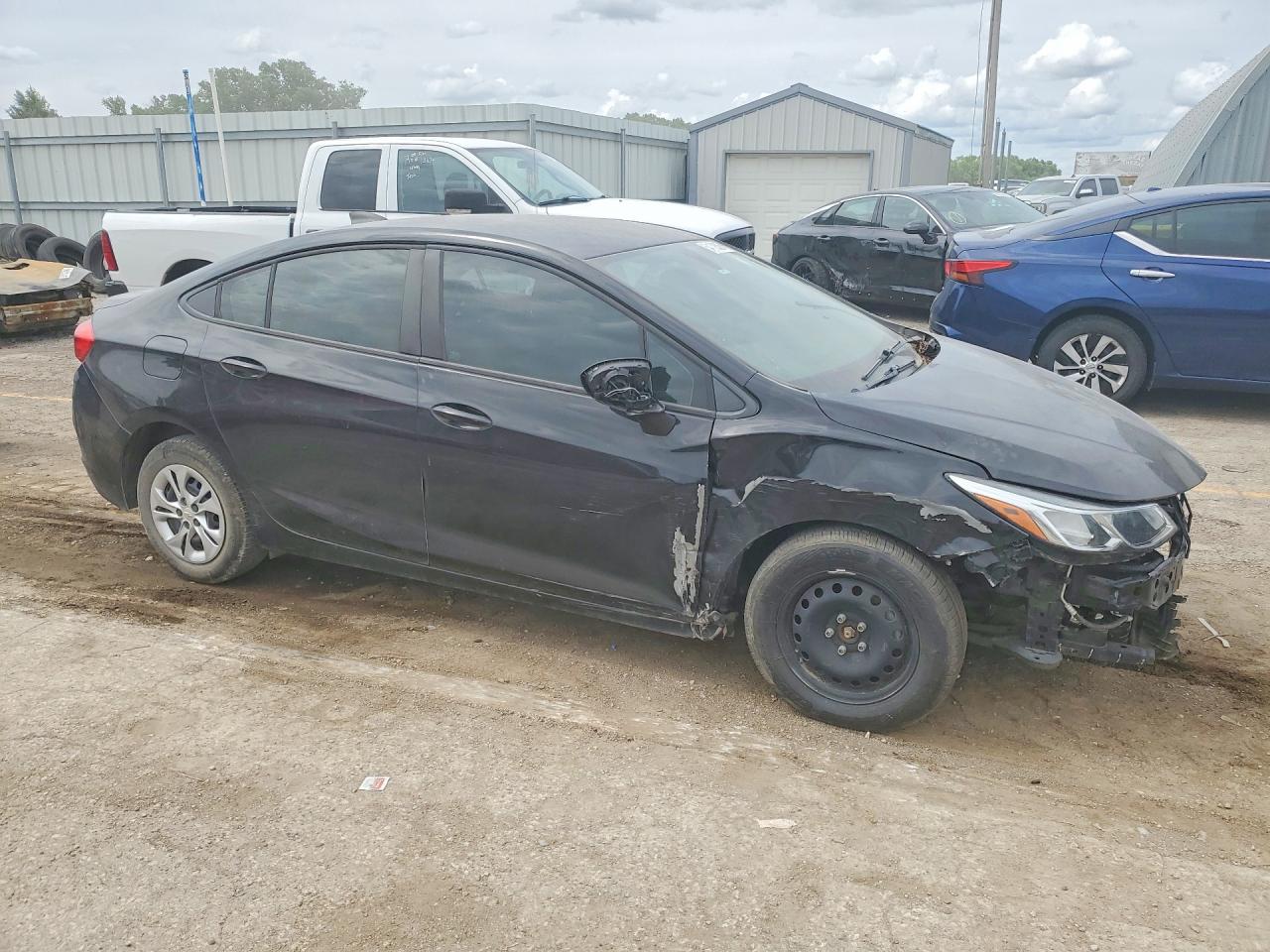 2019 CHEVROLET CRUZE LS — снимка 4