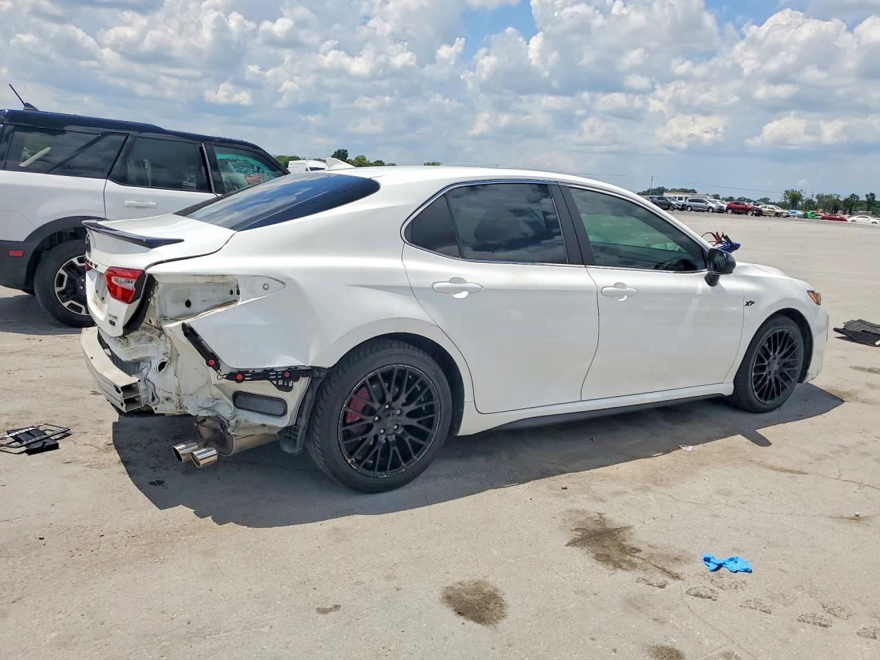 2020 TOYOTA CAMRY SE — снимка 3