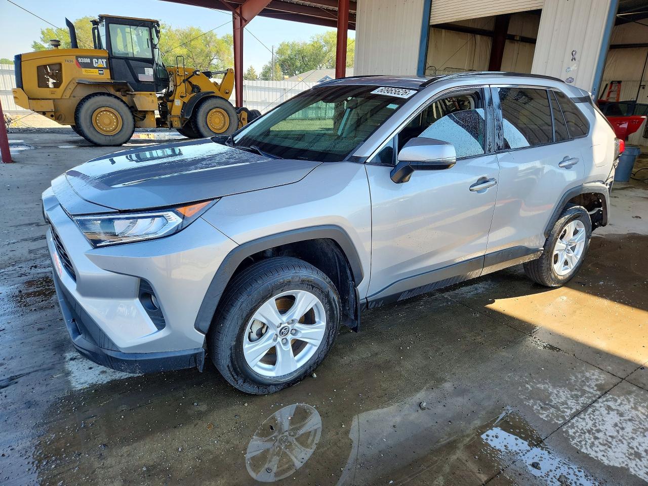 2019 TOYOTA RAV4 XLE