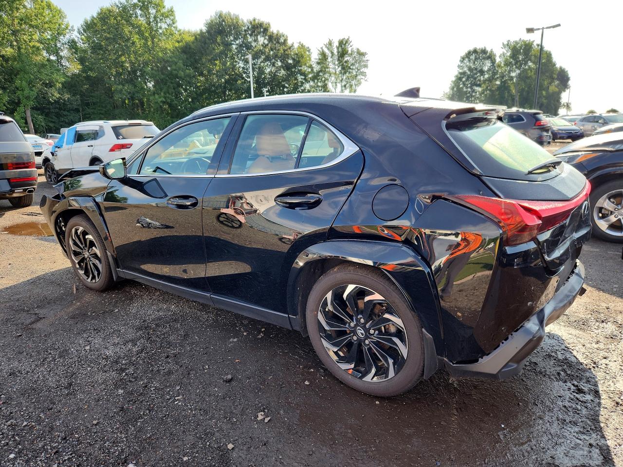 2023 LEXUS UX 250H PREMIUM — снимка 2