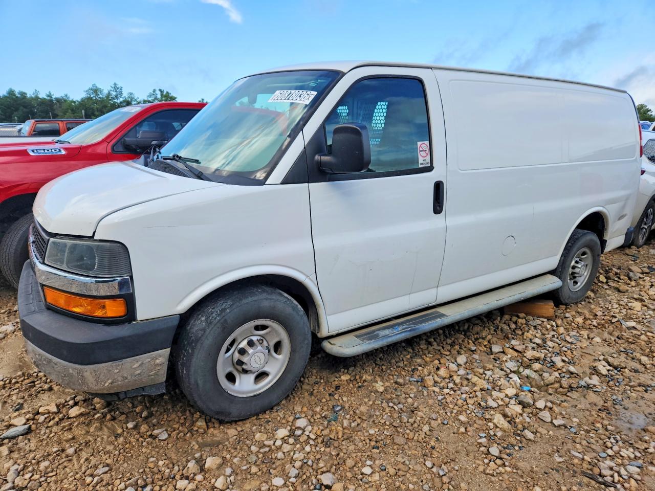 2018 CHEVROLET EXPRESS G2500