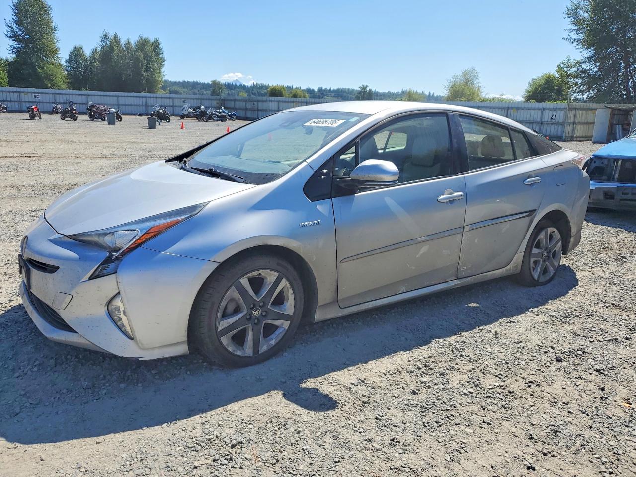 2016 TOYOTA PRIUS THREE TOURING