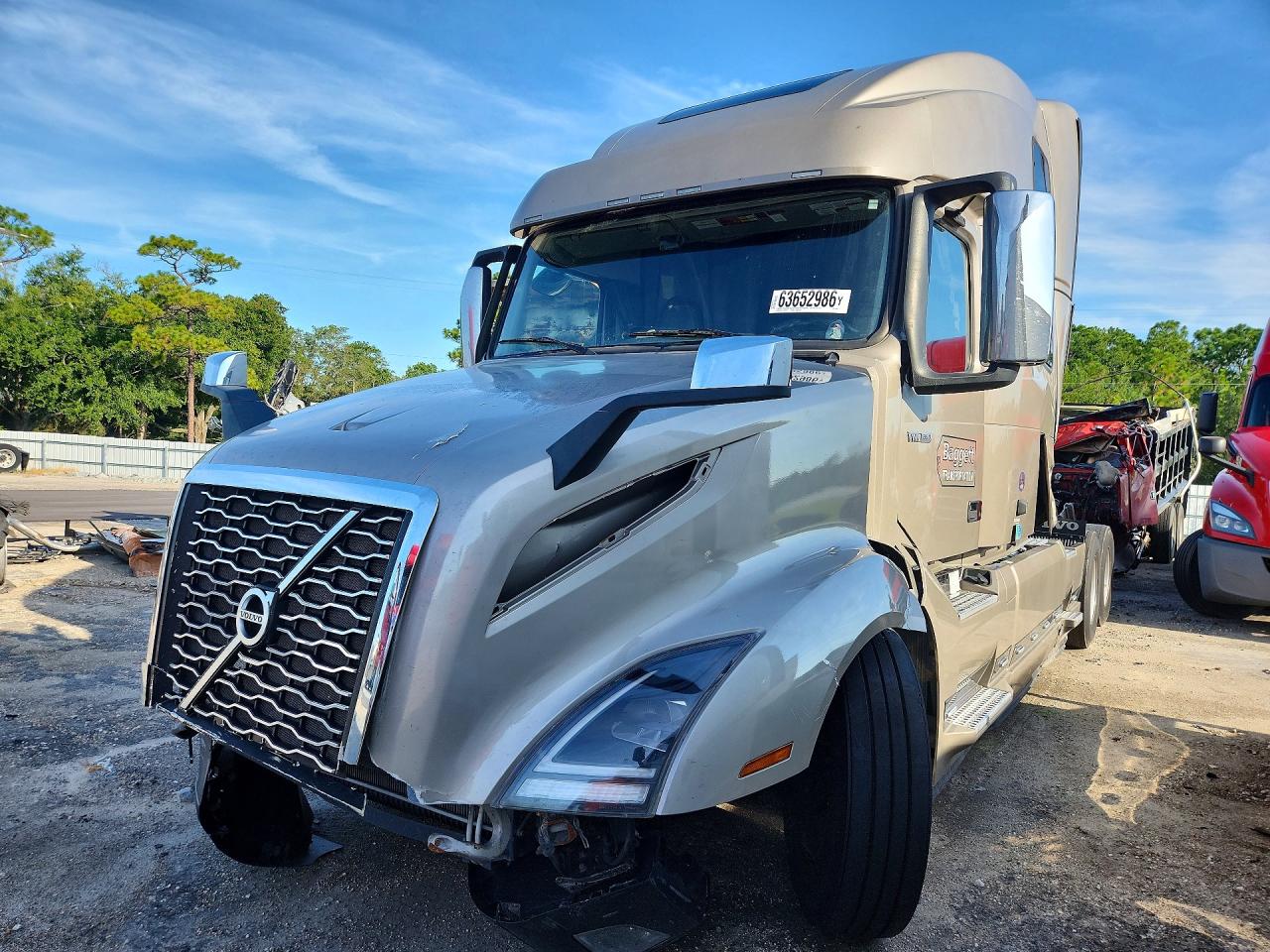 2024 VOLVO VN VNL