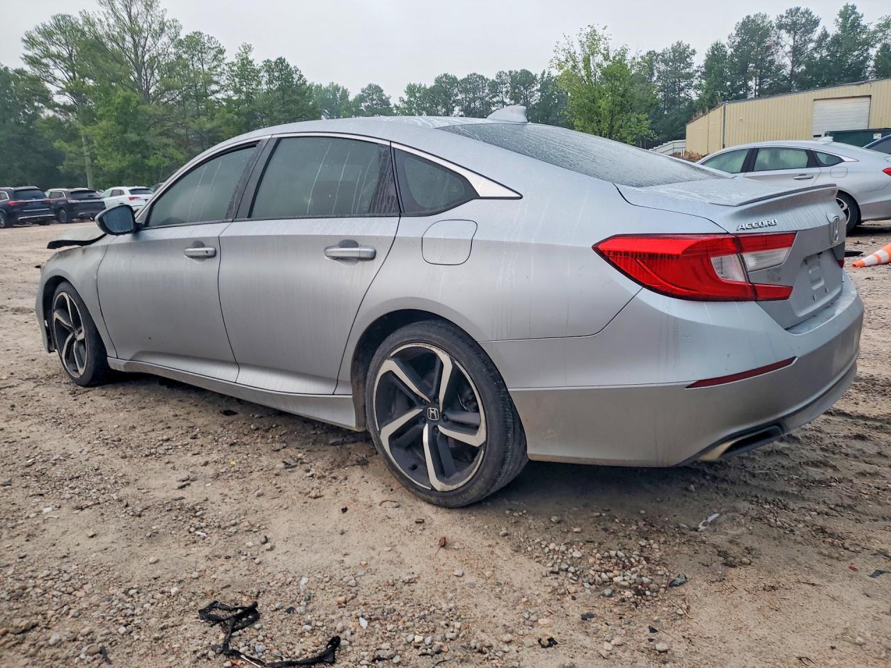 2020 HONDA ACCORD SPORT — снимка 2