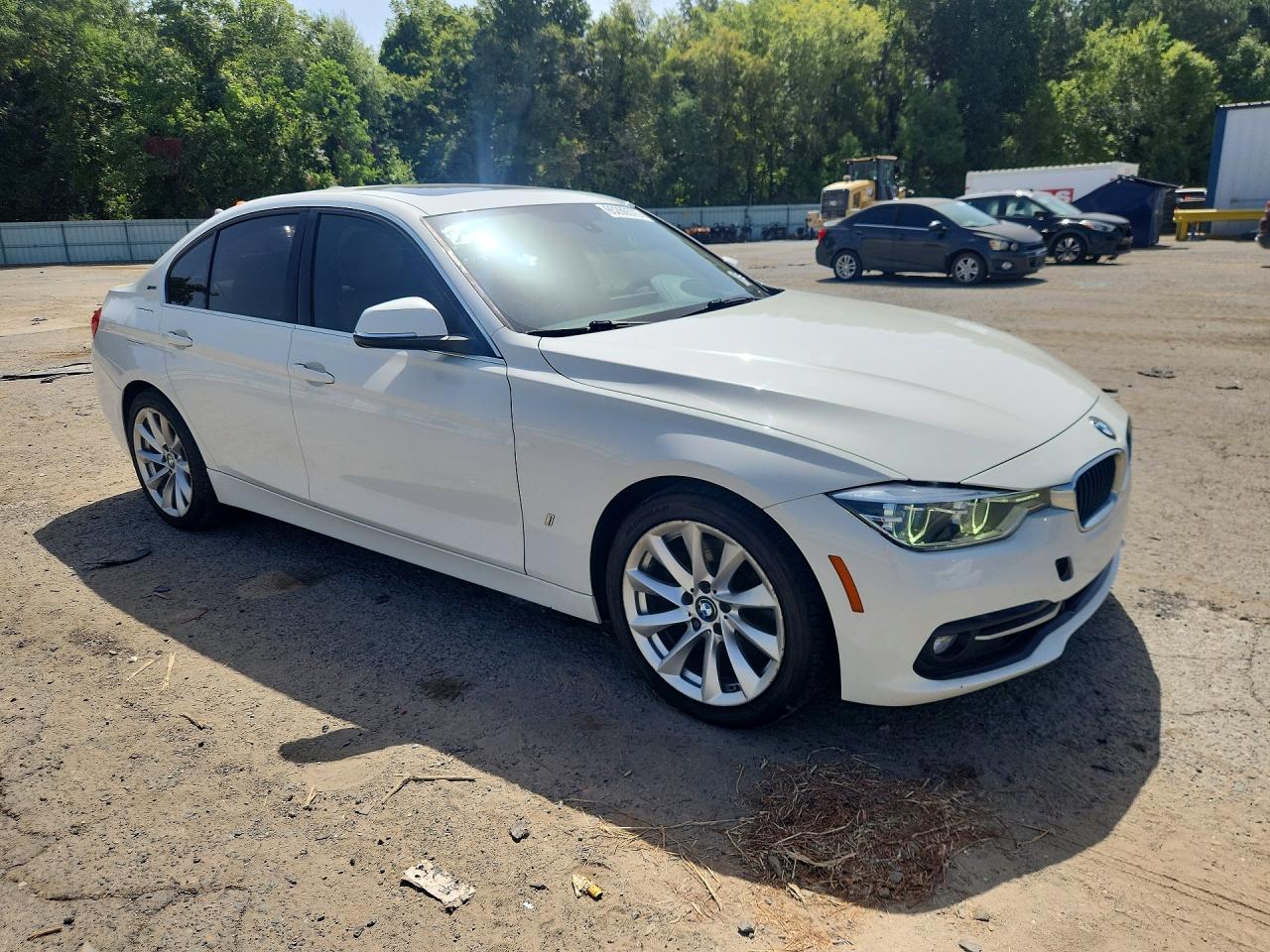 2018 BMW 330E — снимка 4