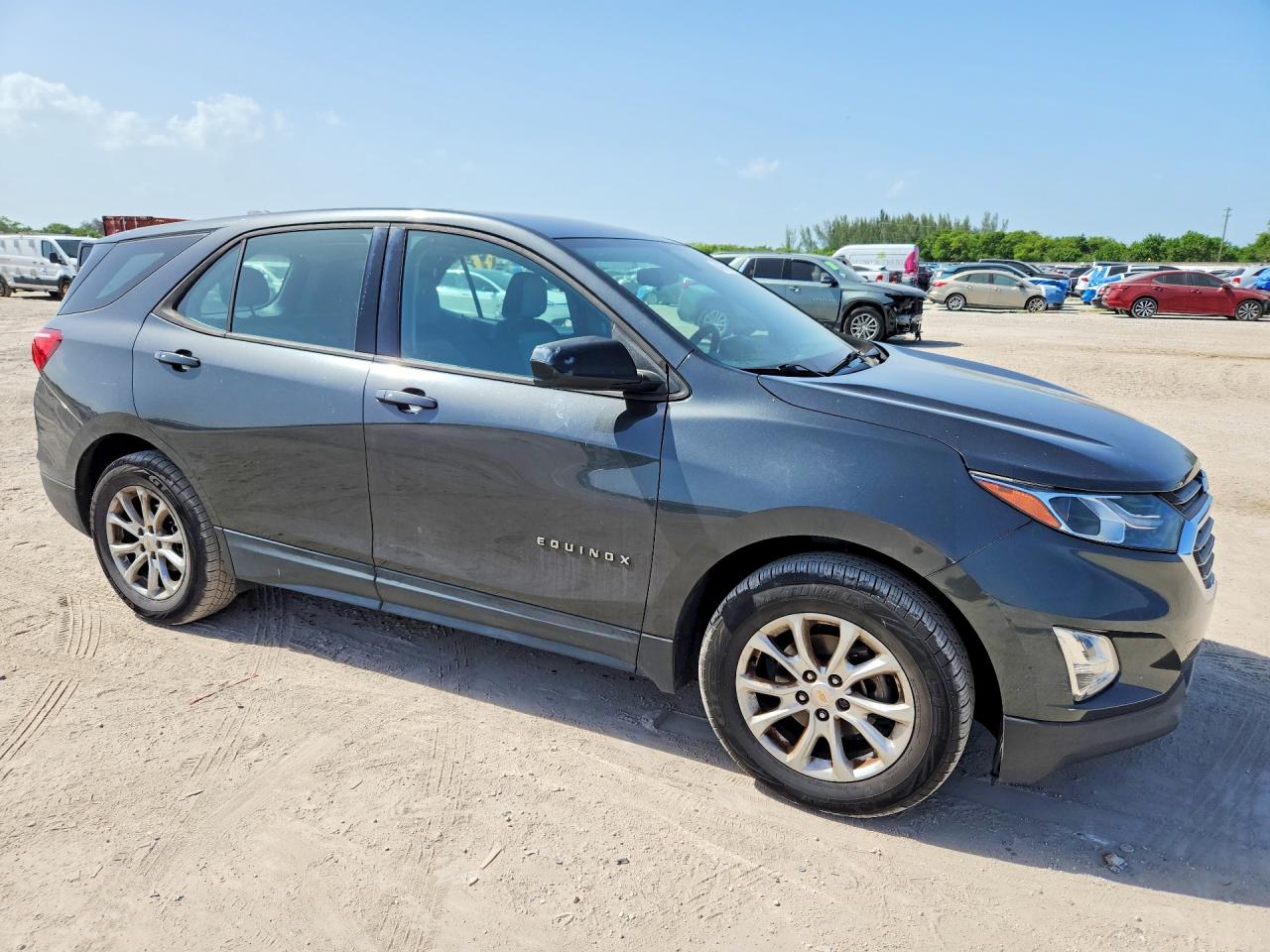 2018 CHEVROLET EQUINOX LS — снимка 4