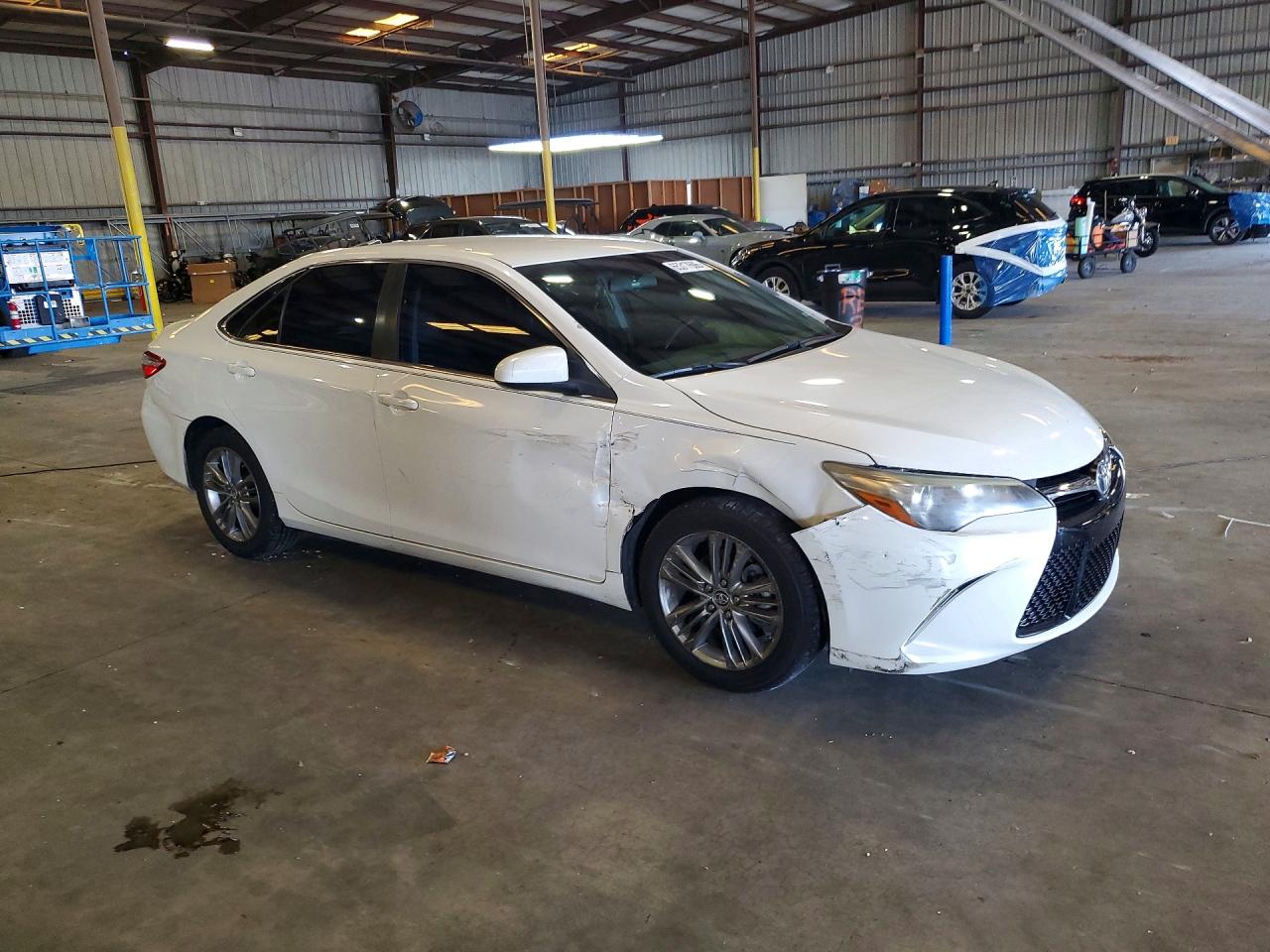 2015 TOYOTA CAMRY SE — снимка 4
