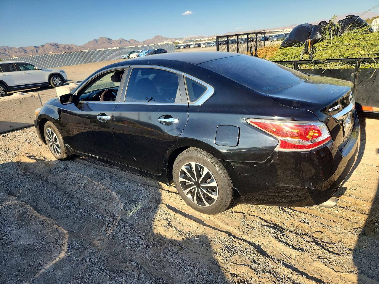 2015 NISSAN ALTIMA 2.5 S — снимка 2